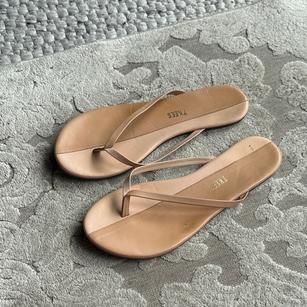 TKEES Women's Two Tone Nude Sandals
